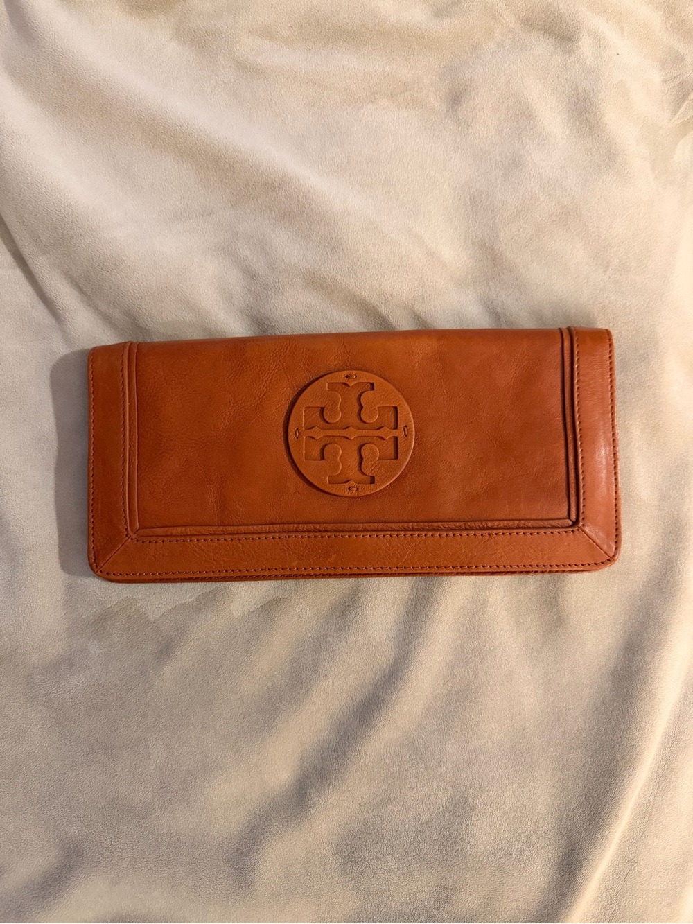 Vintage Tory Burch Clutch, great condition, never used